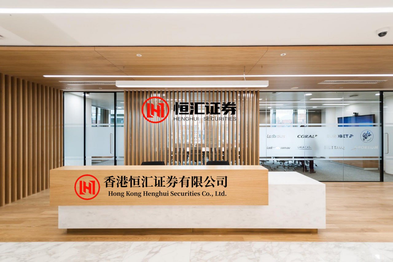 富兴配资 法国总统热门候选人硬核发声，敢介入台海就等着吃核弹，法国一颗都扛不住！